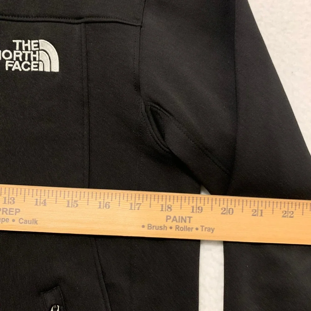 The North Face FlashDry Softshell Jacket Mens Small Full Zip Stretch Black